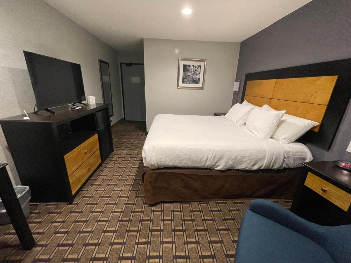 Quality Inn - Denton Zewnętrze zdjęcie