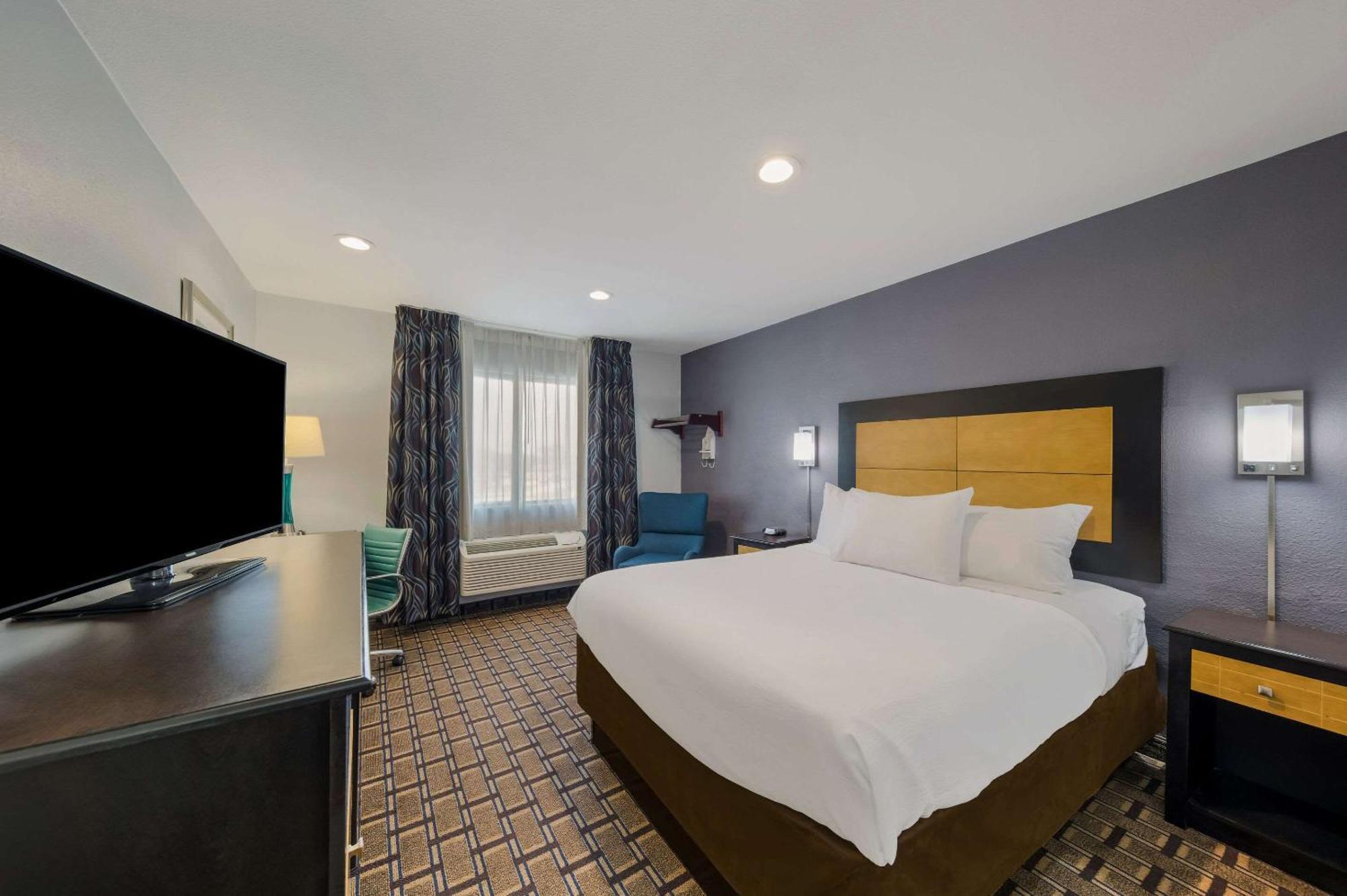 Quality Inn - Denton Zewnętrze zdjęcie